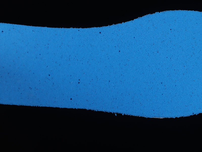 adidasUnisex Ozelia - White