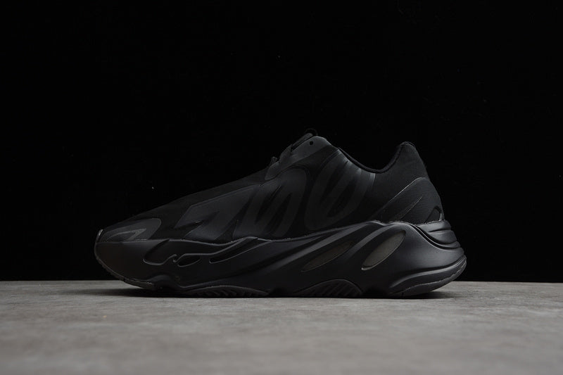 adidasUnisex Yeezy Boost 700 MNVN - Triple Black