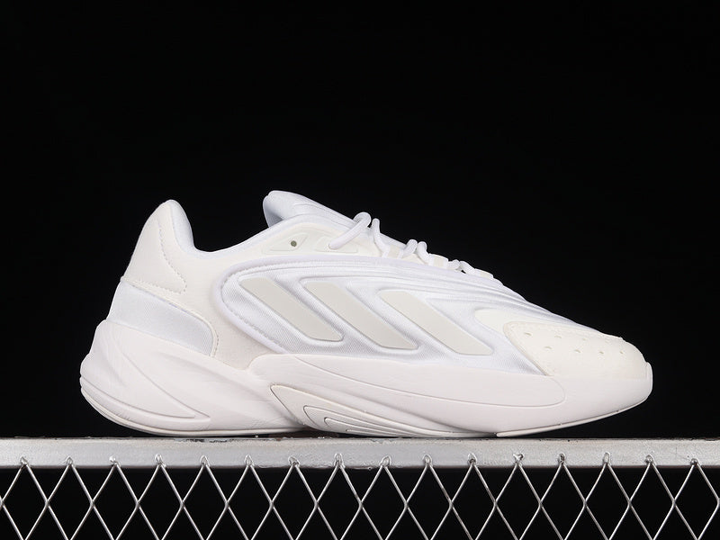 adidasUnisex Ozelia - White