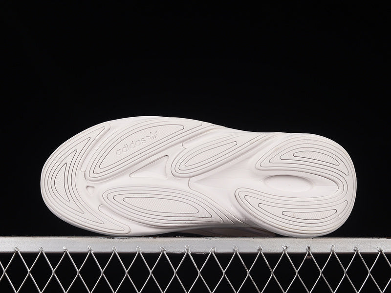 adidasUnisex Ozelia - White