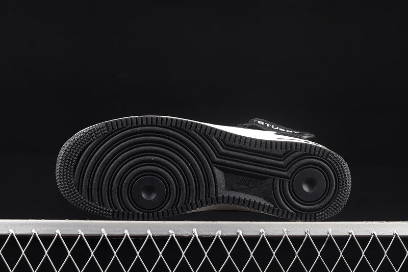 Air Force 1 AF1 Mid x Stüssy - Black/Light Bone