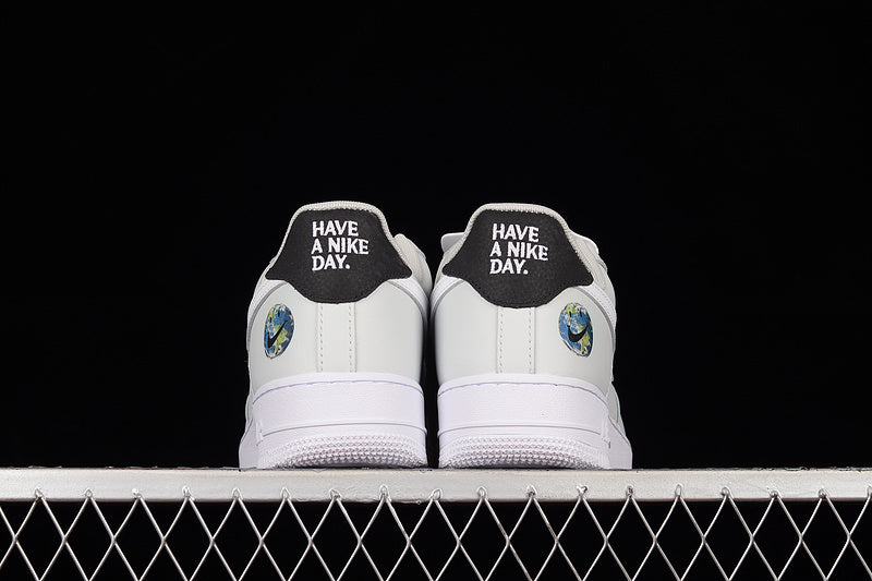 NikeUnisex Air Force 1 AF1 Low - Have a Nike Day Earth