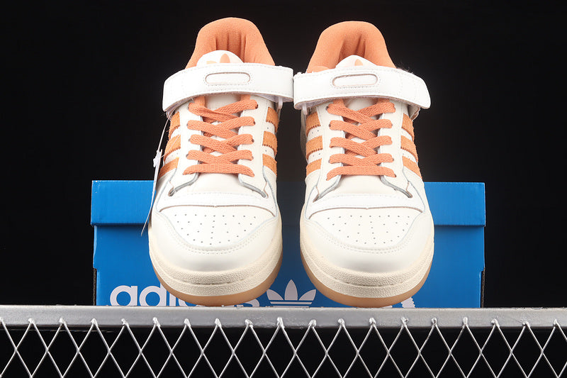 adidasMens Forum 84 Low - Hazy Copper