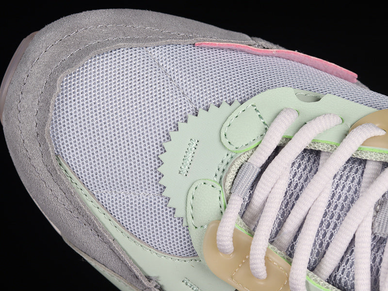 NikeUnisex Air Max 90 AM90 Futura - Sky Grey