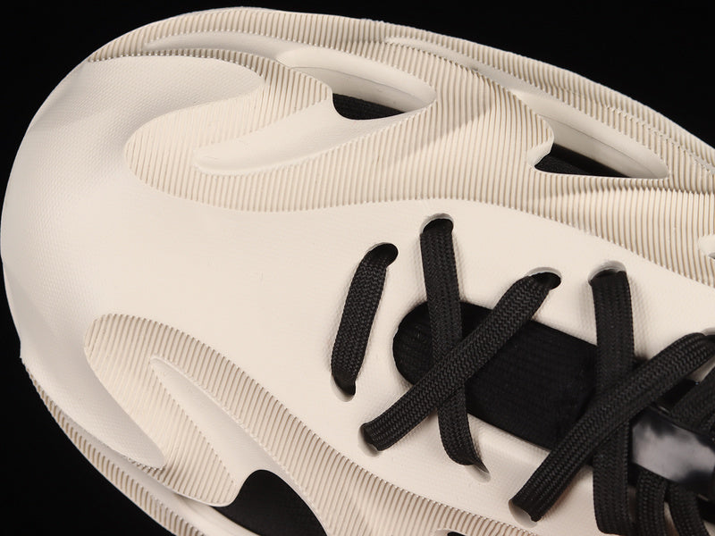adidasUnisex Originals adiFOM Q Wonder - White