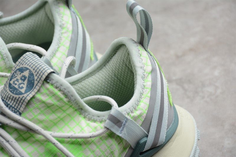 NikeUnisex ACG Mountain Fly Low - Sea Glass