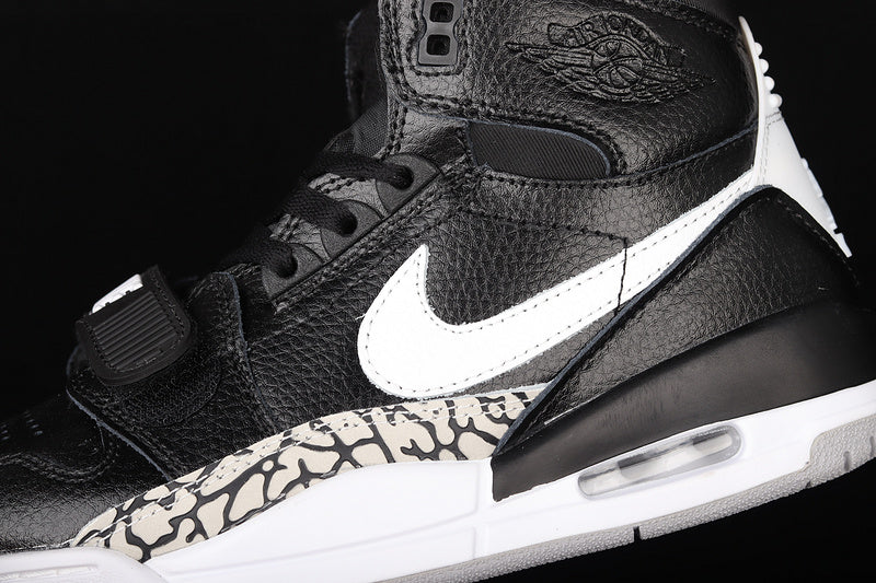Air Jordan Legacy 312 - Black Cement