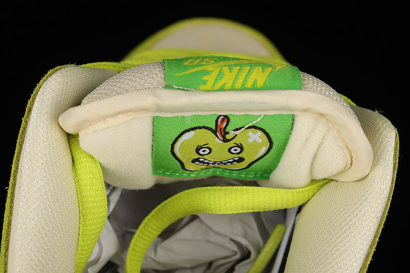 NikeUnisex SB Dunk Low - Green Apple