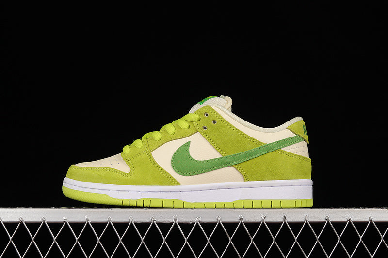 NikeUnisex SB Dunk Low - Green Apple