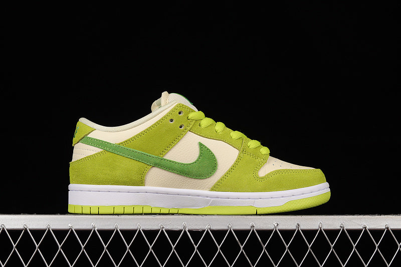 NikeUnisex SB Dunk Low - Green Apple