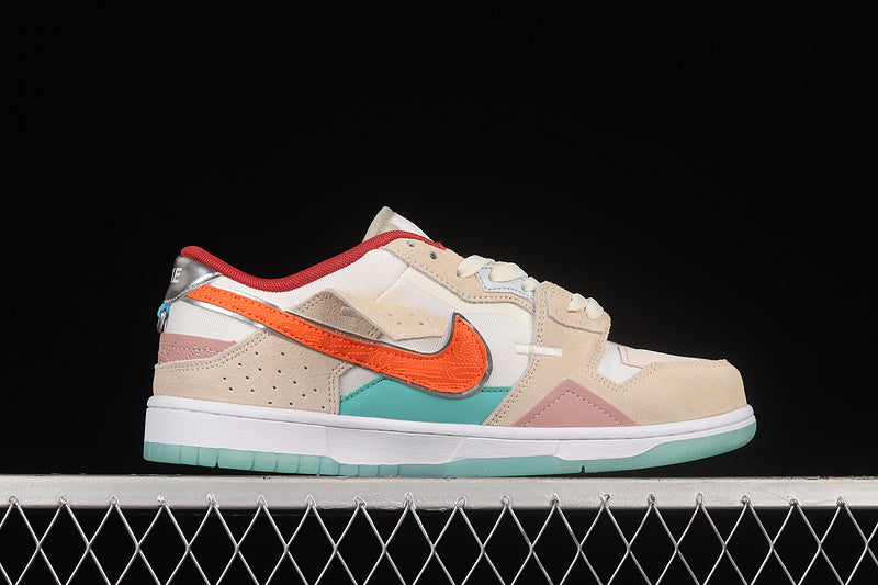 NikeMens Dunk Low - Scrap