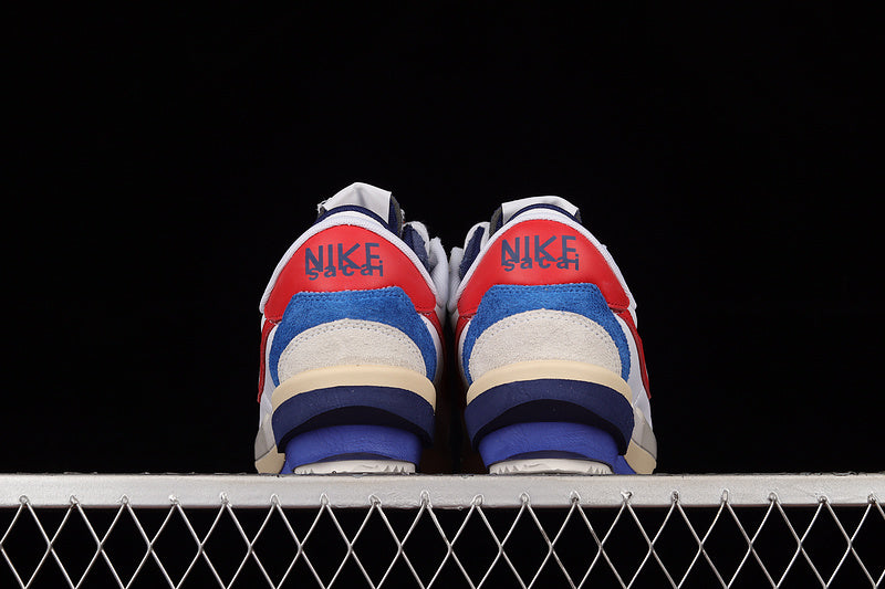 Zoom Cortez x sacai - White/University Red