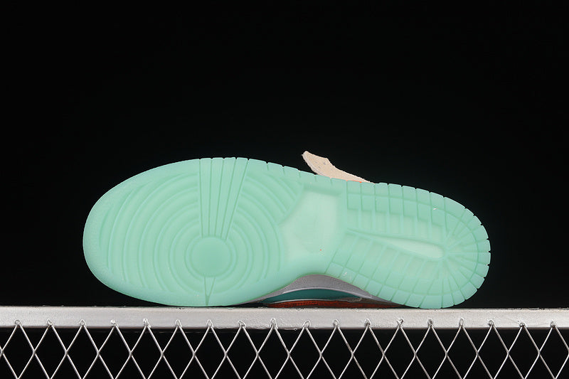 NikeMens Dunk Low - Scrap