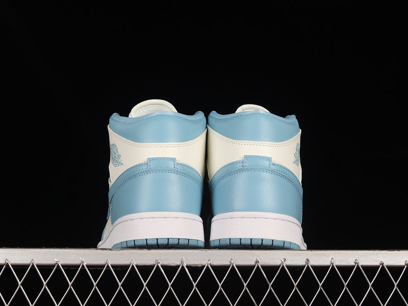 Air Jordan 1 AJ1 Mid - UNC