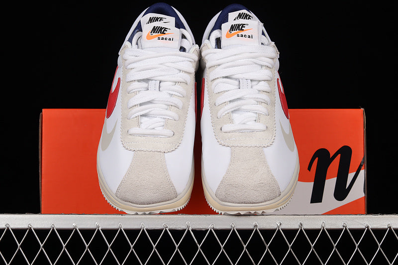 Zoom Cortez x sacai - White/University Red