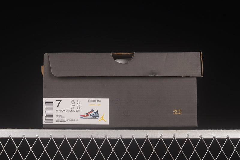 Air Jordan Legacy 312 Low - Chicago