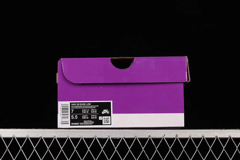 NikeUnisex SB Dunk Low - Green Apple