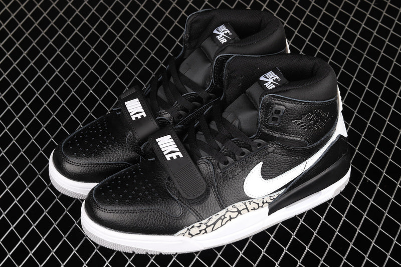 Air Jordan Legacy 312 - Black Cement