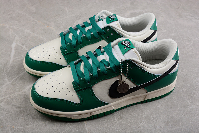NikeMens Dunk low lottery - lucky green