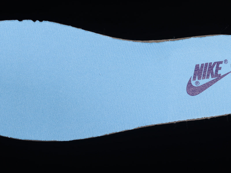 NikeUnisex Dunk Low Reverse - UNC