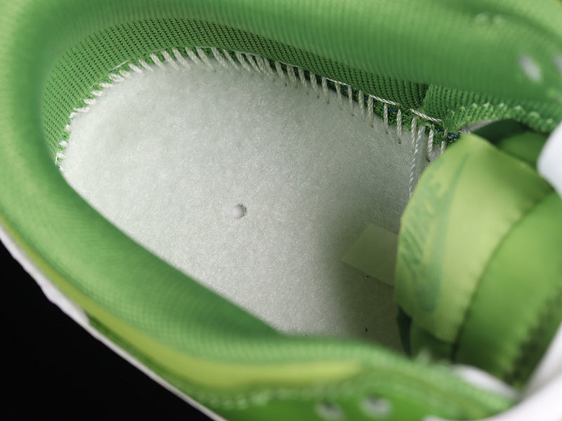 NikeUnisex Dunk Low - Chlorophyll