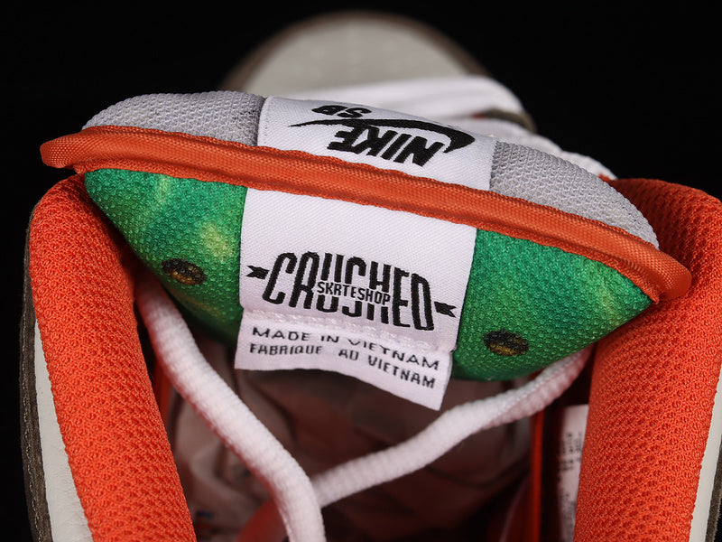 NikeSB Dunk Low - Crushed D.C.