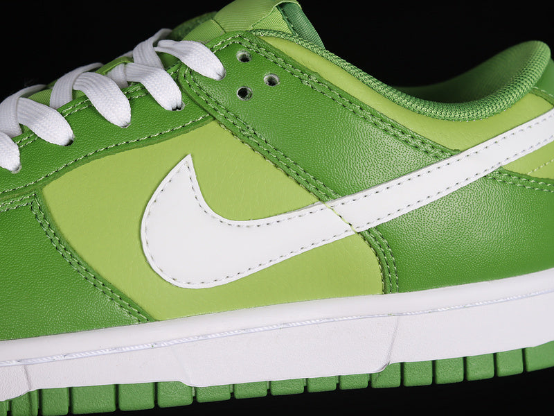 NikeUnisex Dunk Low - Chlorophyll