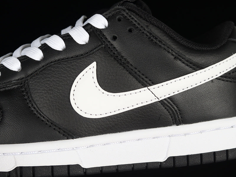 NikeUnisex Dunk Low - Black/White