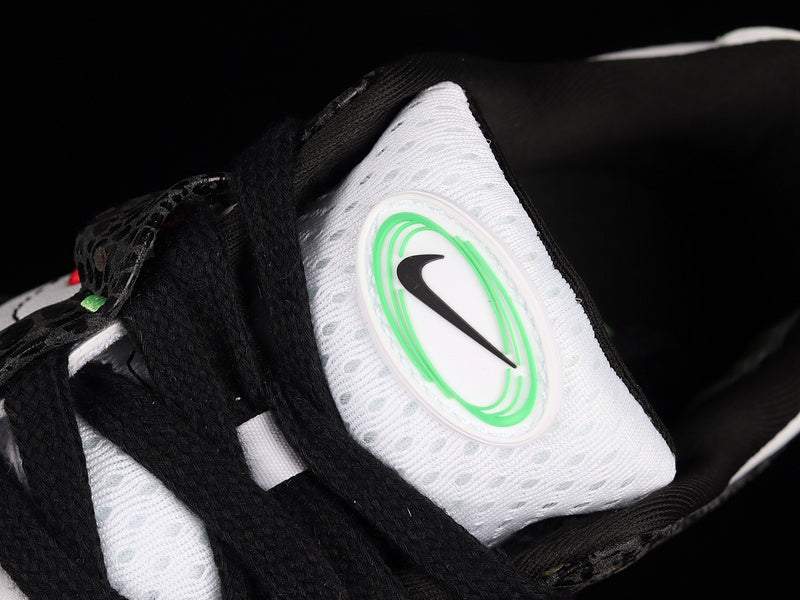 NikeMens Sb Dunk Low Disruptor 2 - Black Friday