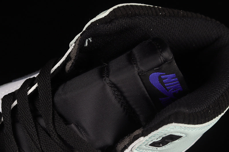 Air Jordan Legacy 312 - Igloo