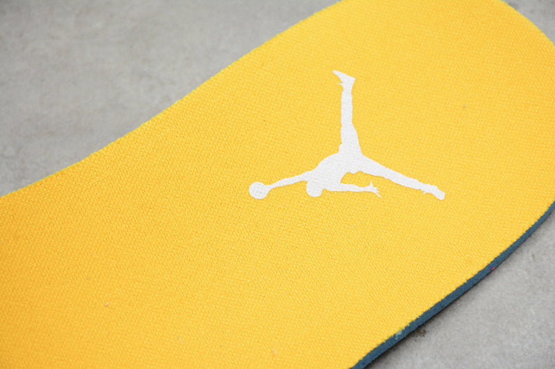 Air Jordan 3 AJ3 Retro - Laser Orange