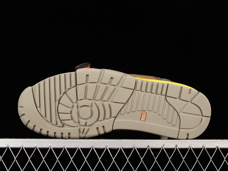 NikeUnisex Air Trainer 1 SP - Coriander