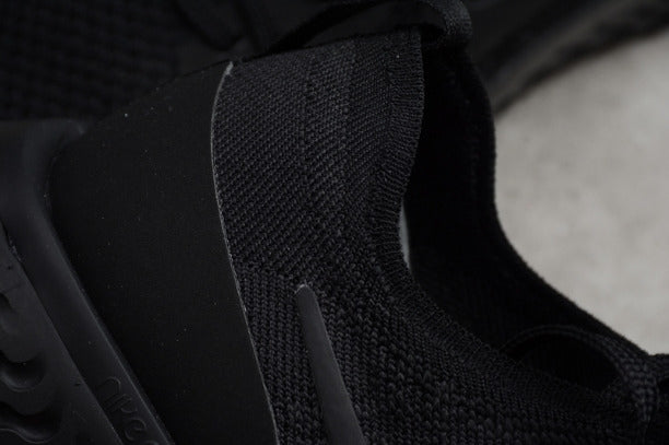 NikeUnisex Epic React Flyknit Running Shoes - Triple Black