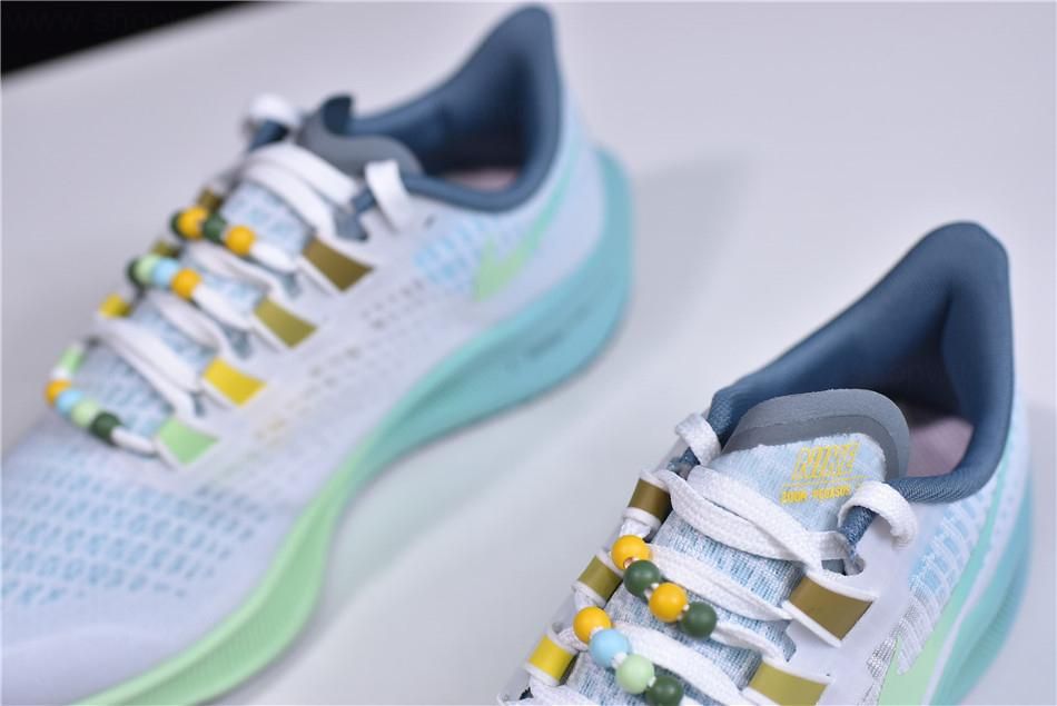 NikeAir Zoom Pegasus 37 - Butterfly