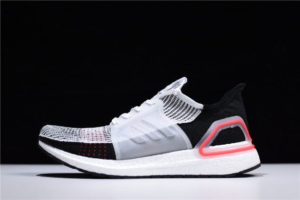 adidasRunning Ultra Boost 19 - Black/Cloud White/Pink