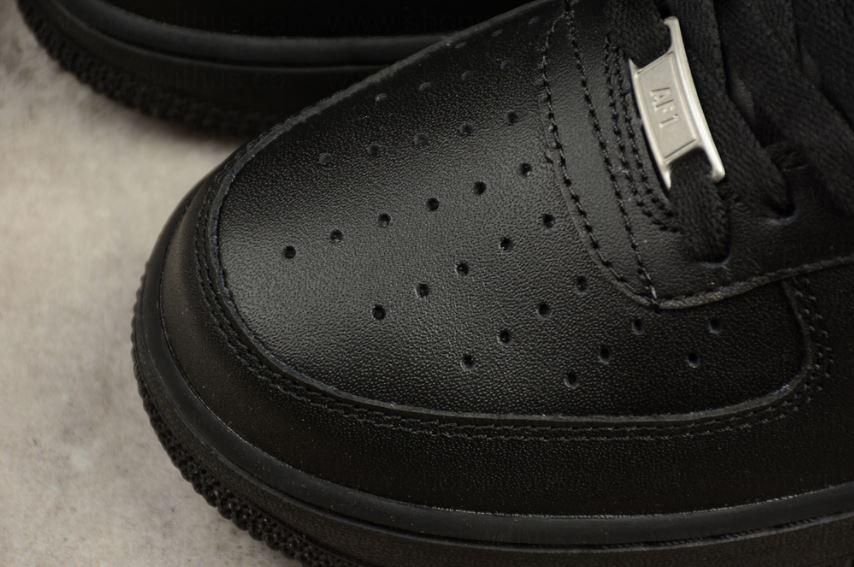 (Synthetic Leather)NikeAir Force 1 AF1 Short - Triple Black