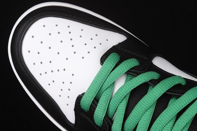 NikeSB Dunk Low - Classic Green