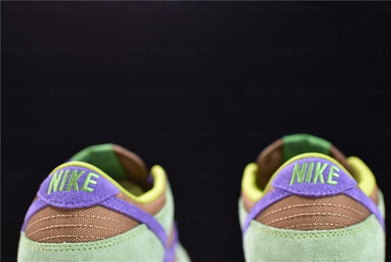 NikeMen's Dunk Low - Veneer