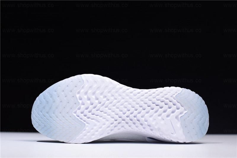 NikeUnisex Epic React Flyknit - White Fusion