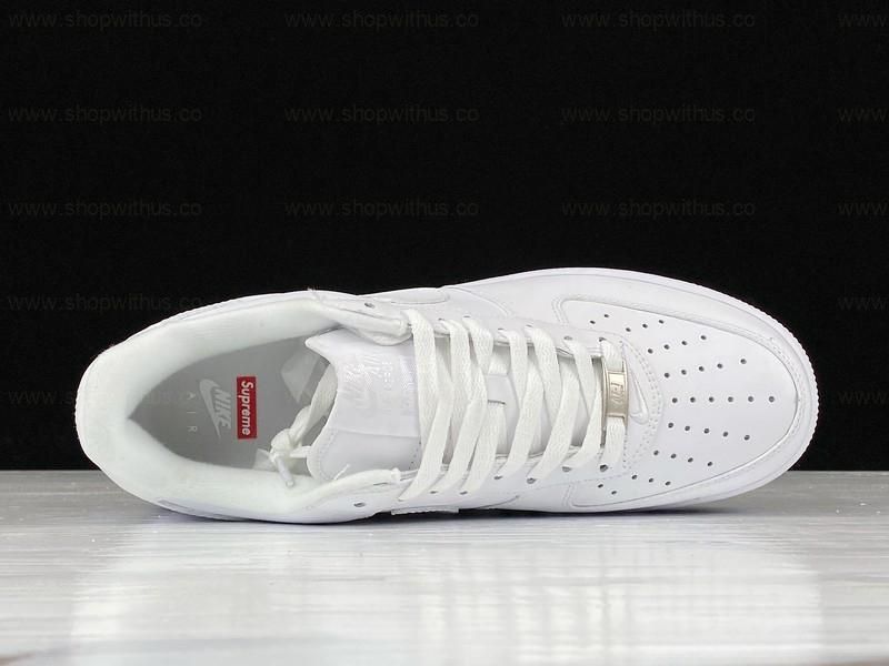 Supreme x NikeAir Force 1 Low - White