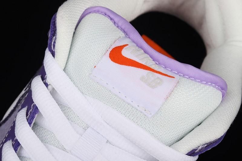 NikeSB Dunk Low Pro ISO Orange Label Unbleached Pack - Lilac