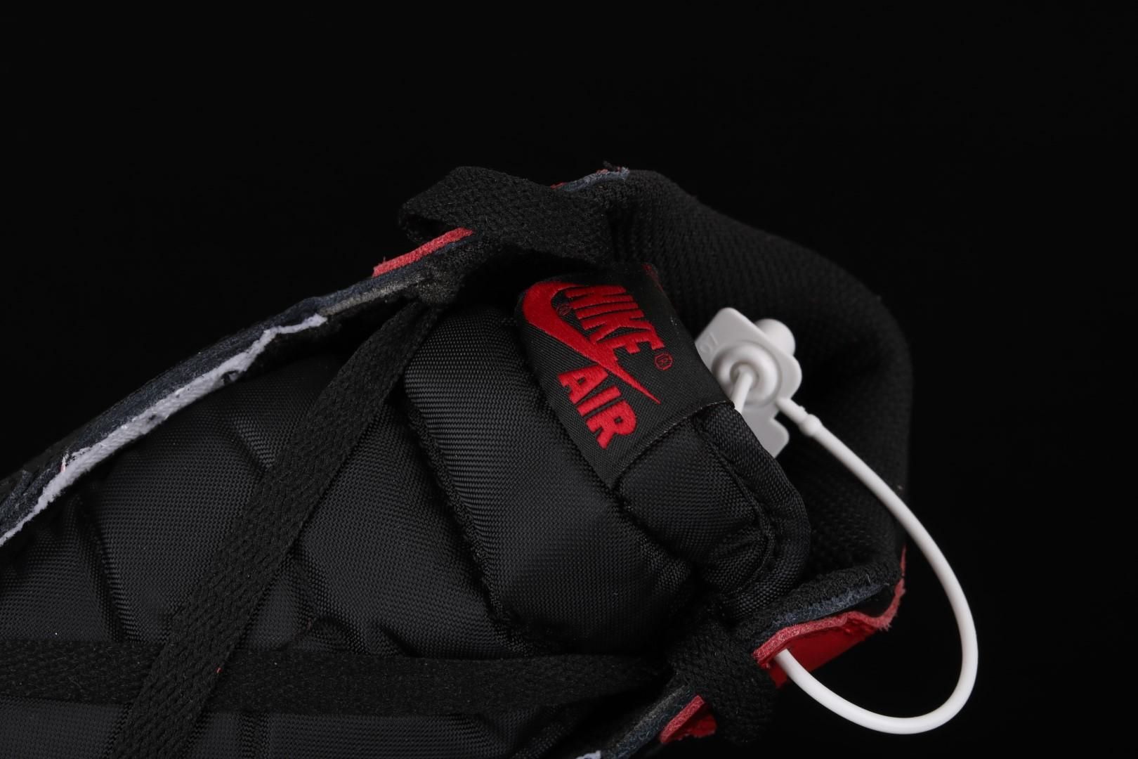 WMNS Air Jordan 1 AJ1 Retro - Banned