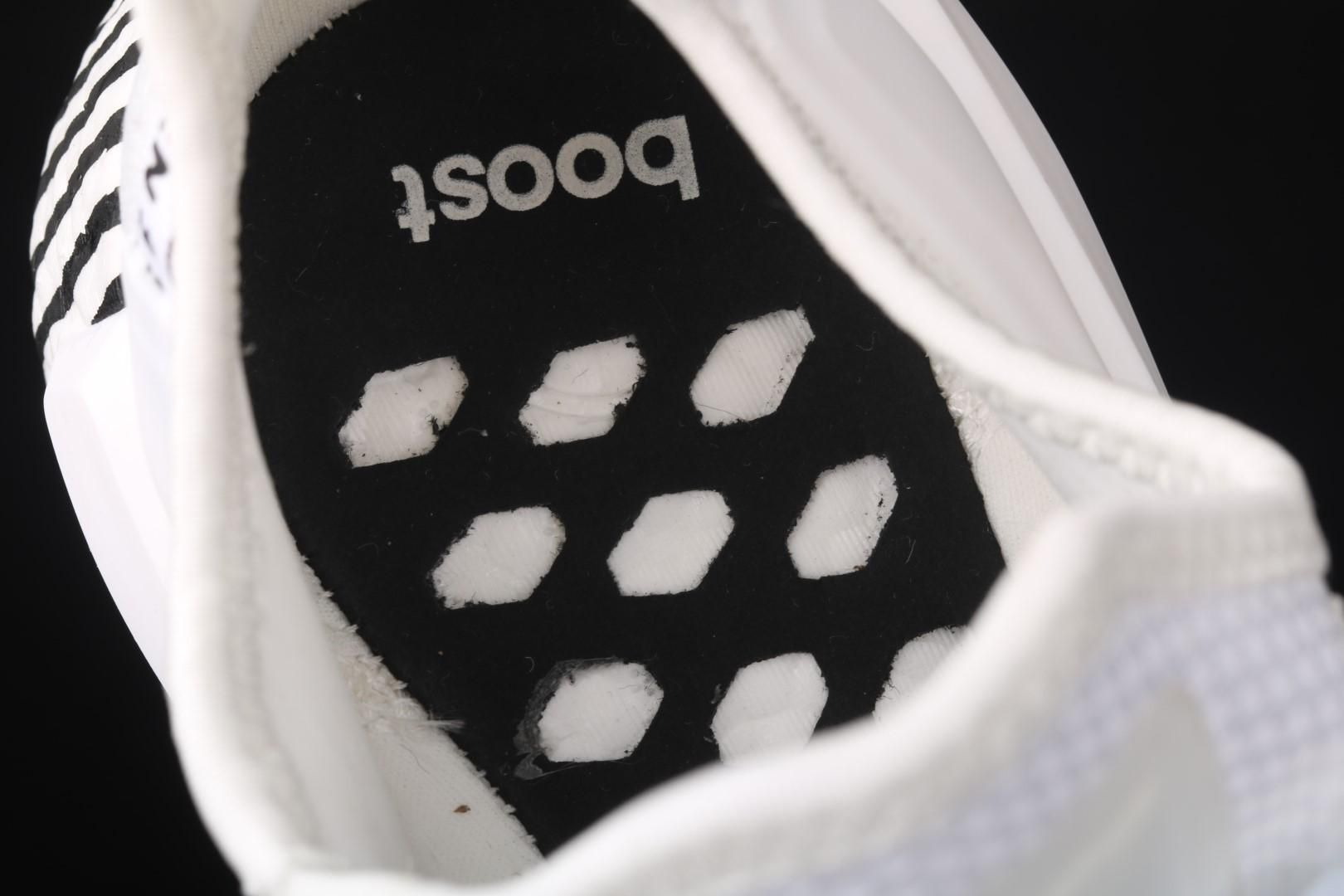 adidasMens NMD R1 V2 - Dazzle Camo