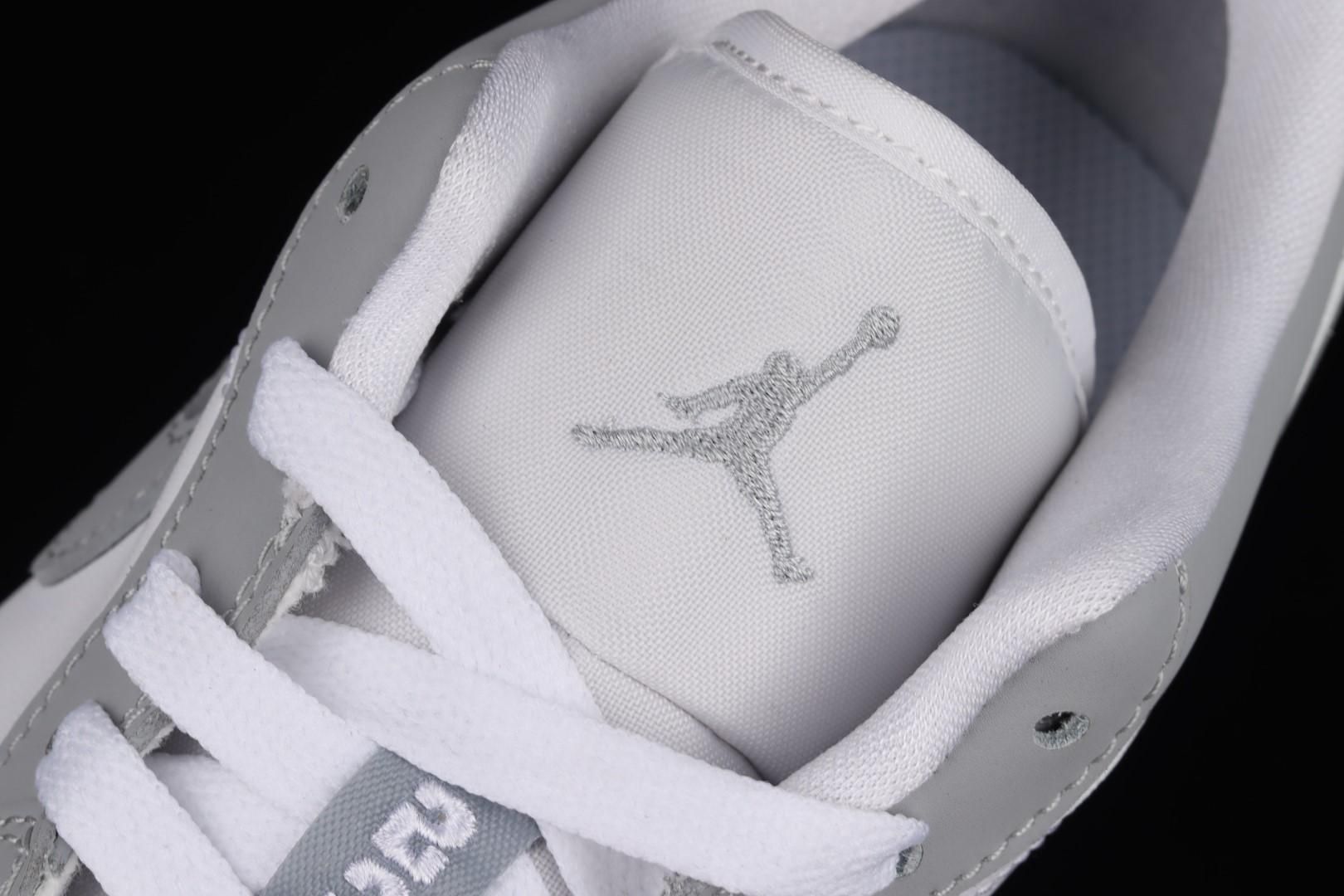 Air Jordan 1 AJ1 Low - Wolf Grey