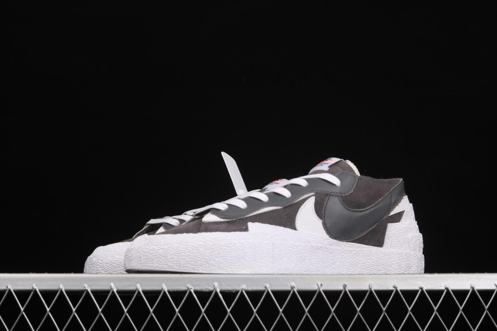 NikeUnisex Blazer Low x sacai - Iron Grey