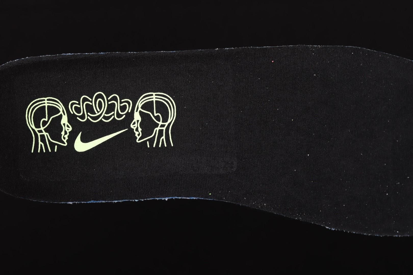 NikeUnisex Cosmic Unity - Green Glow