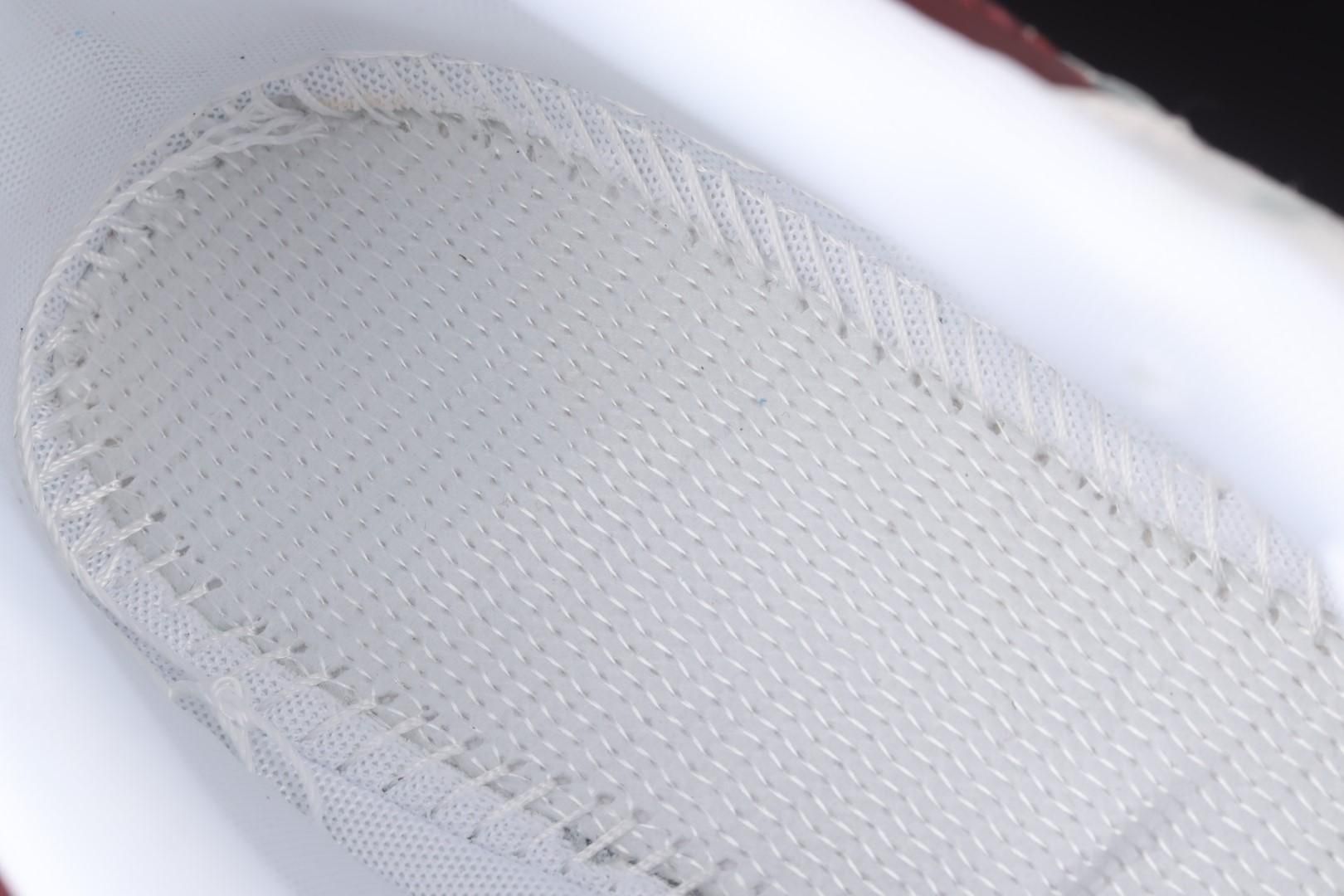 New Balance 550 - Sea Salt Burgundy