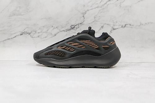 adidasOriginals Yeezy 700 V3 - Clay Brown