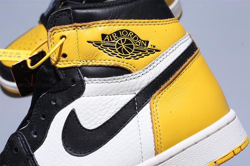 Air Jordan 1 AJ1 Retro High OG - 'Yellow Toe'
