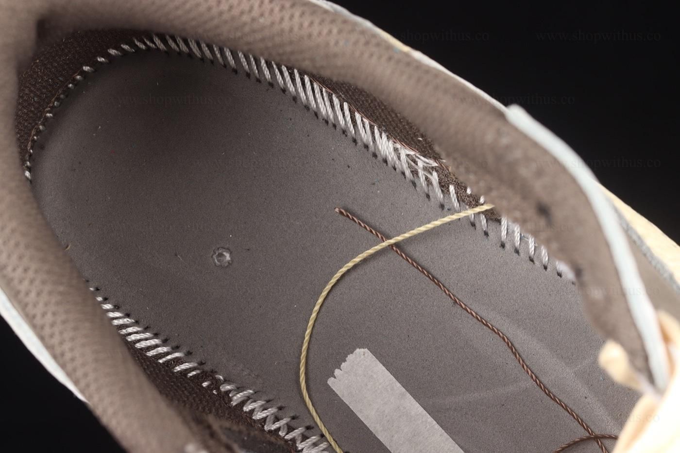 Travis Scott x Air Jordan 1 Low - White Mocha